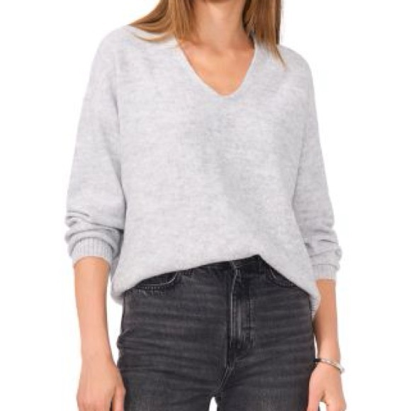 Vince Camuto Women's Ribbed V-Neck Dolman-Sleeve Sweater - Picture 1 of 6
